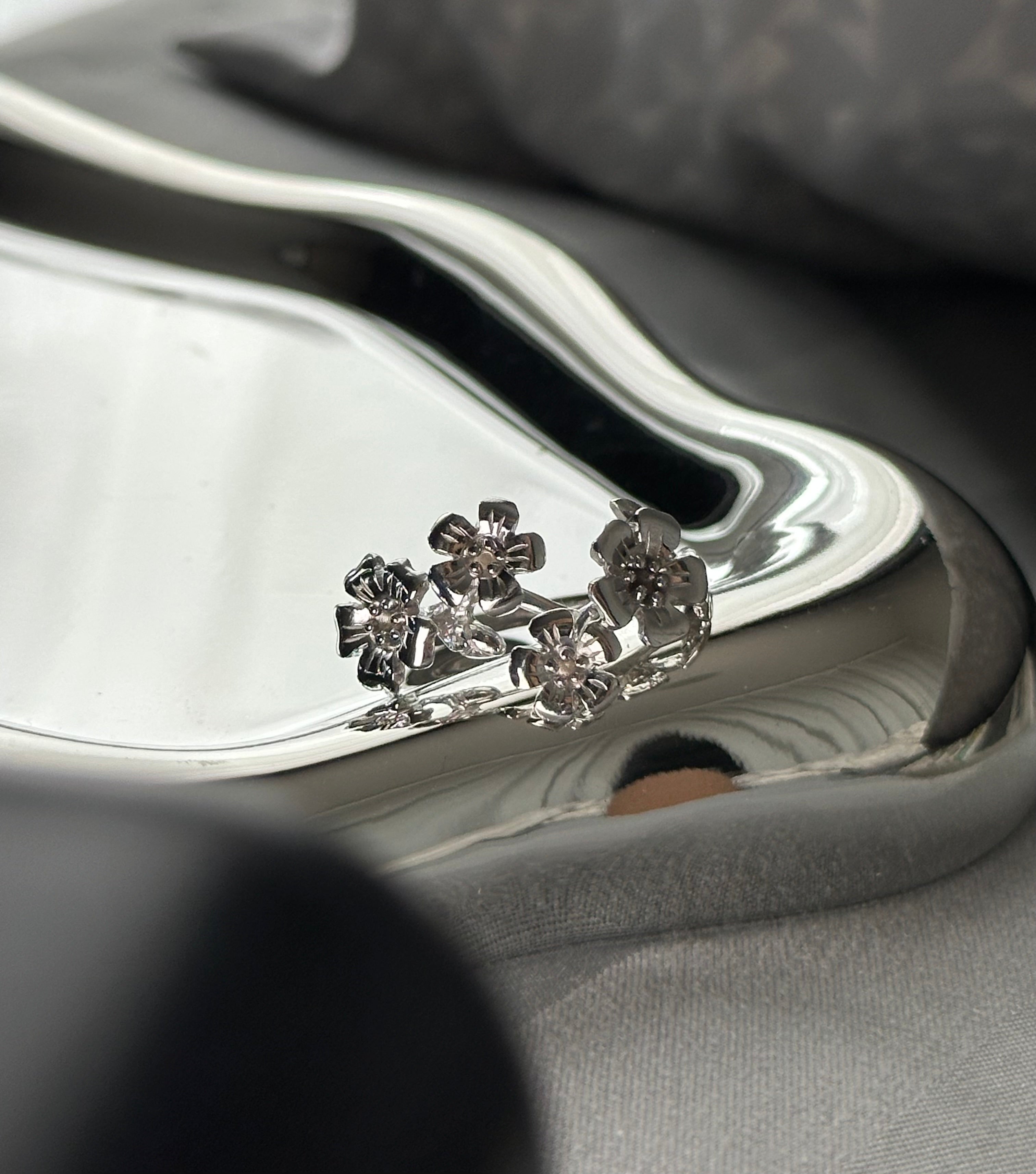 Oleander Ring
